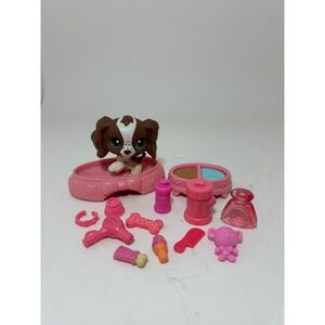 Littlest Pet Shop 156 Brown White Cocker Spaniel Dog Green Eyes Pink Accessories